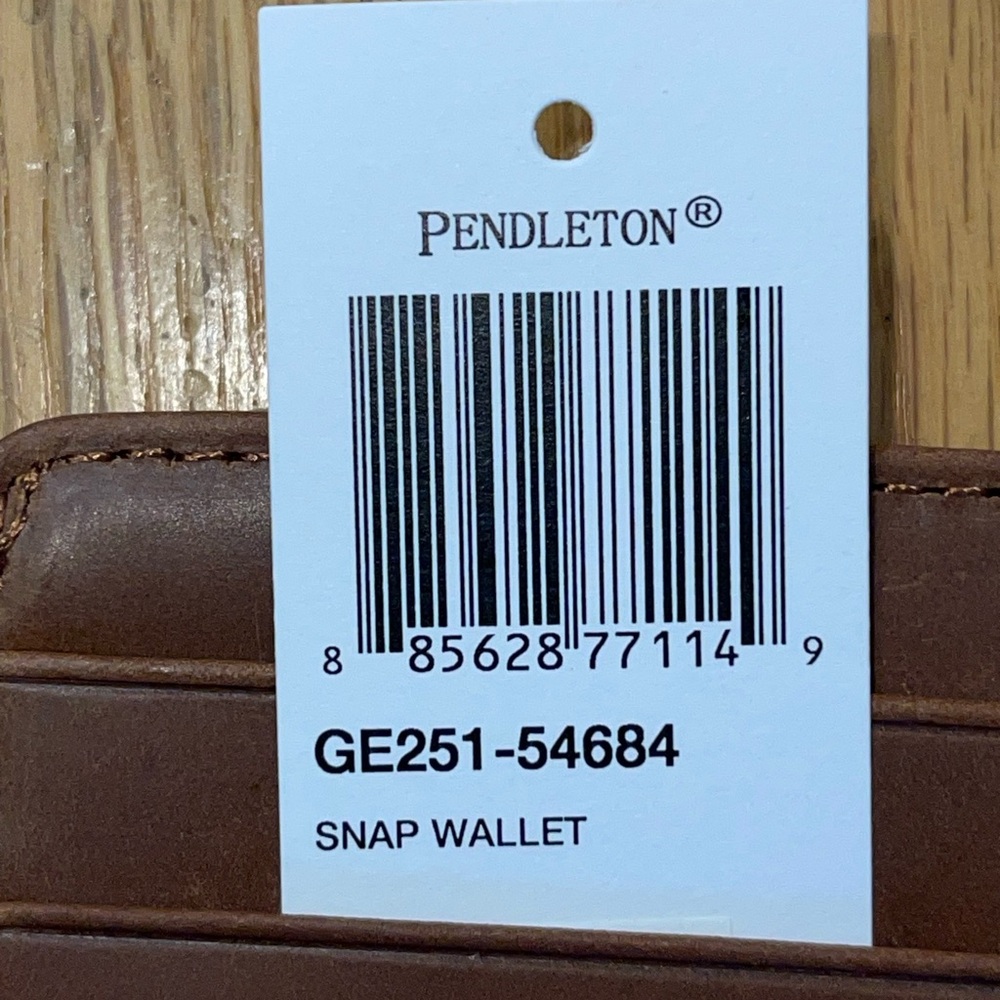 Pendleton Wool Patterned Wallets. - Picture 3 of 6